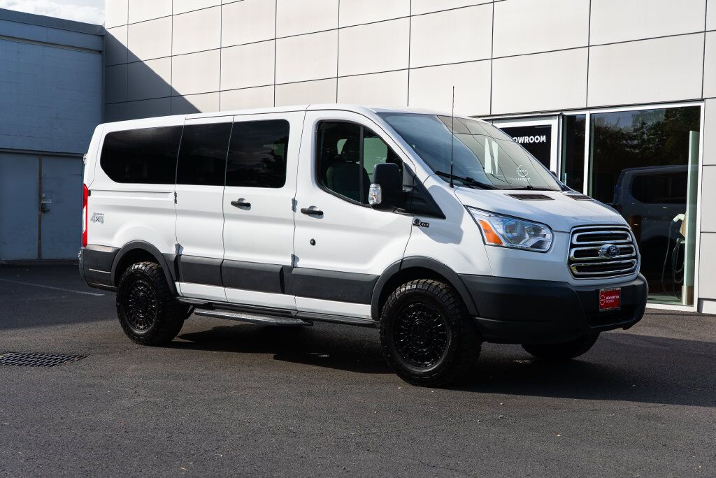 2018 Ford Transit Wagon