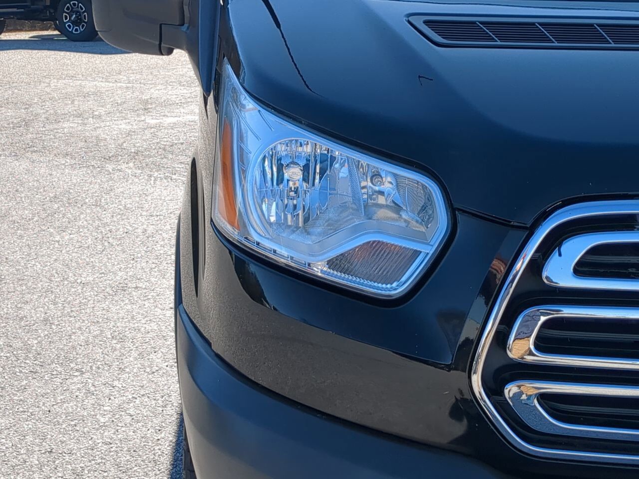 2018 Ford Transit Passenger Wagon XLT Appleton WI