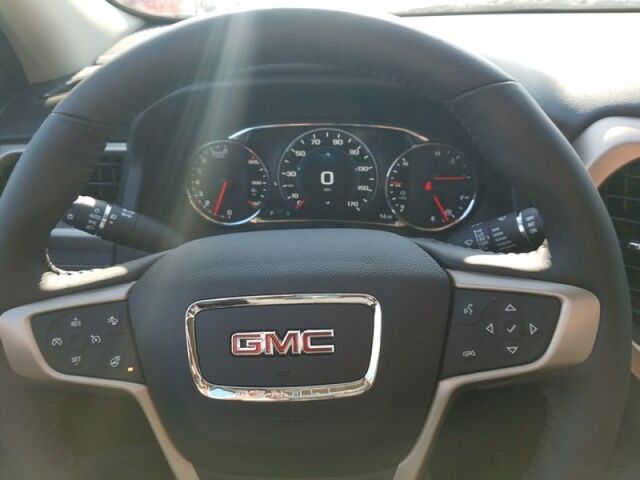 2018 GMC Acadia Denali Oshkosh WI