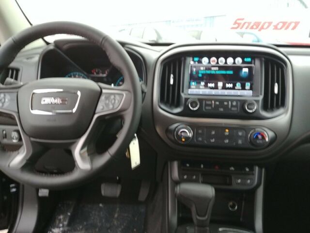 2018 GMC Canyon 4WD All Terrain w/Cloth Oshkosh WI
