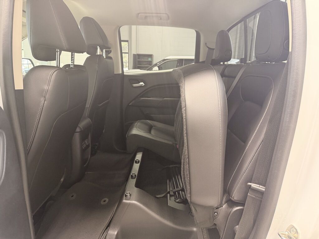 2018 GMC Canyon 4x4 Crew Cab SLT Minocqua WI 2018 GMC Canyon 4x4 Crew Cab SLT Minocqua WI