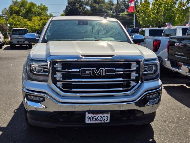 2018 GMC Sierra 1500 SLT 2018 GMC Sierra 1500 SLT