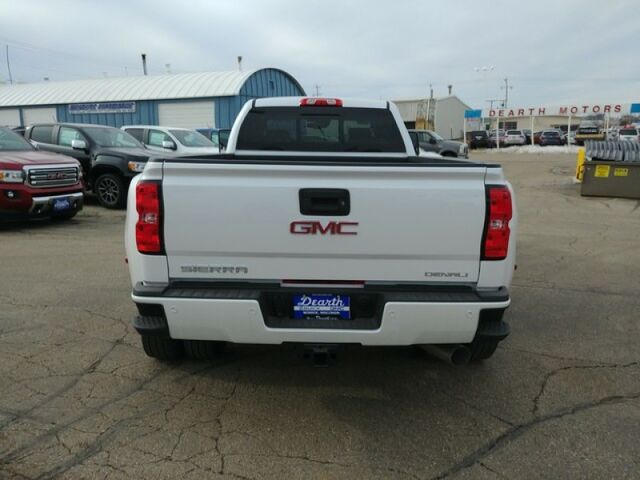 2018 GMC Sierra 3500HD Denali Oshkosh WI