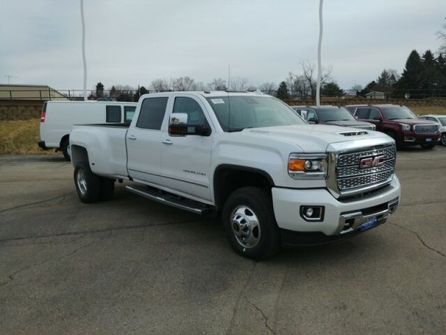 2018 GMC Sierra 3500HD Denali Oshkosh WI