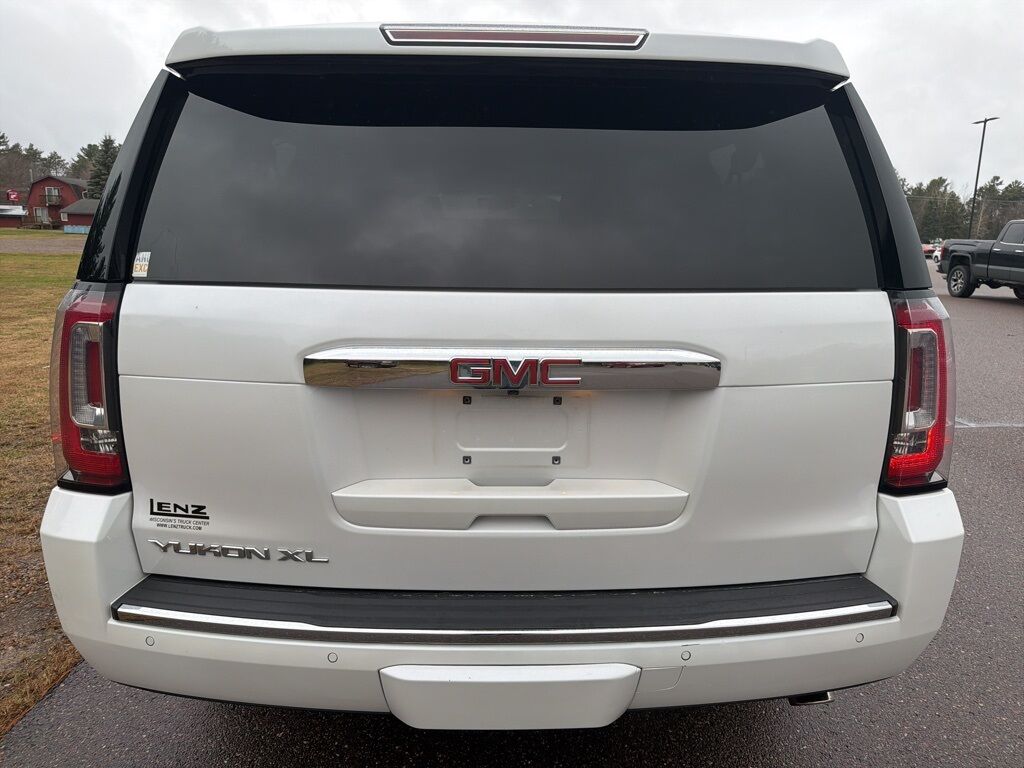 2018 GMC Yukon XL Denali 4WD Minocqua WI 2018 GMC Yukon XL Denali 4WD Minocqua WI