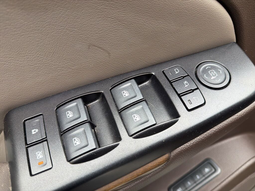 2018 GMC Yukon XL Denali 4WD Minocqua WI 2018 GMC Yukon XL Denali 4WD Minocqua WI