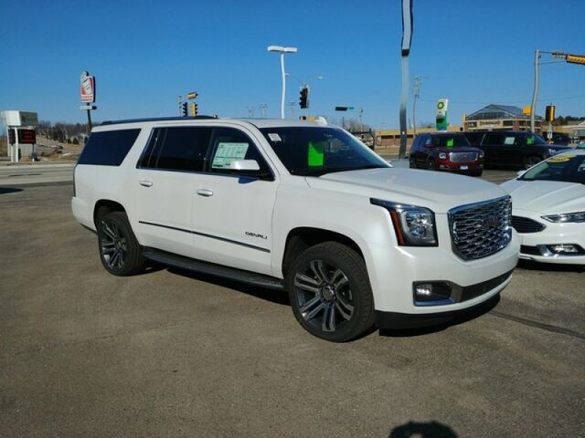 2018 GMC Yukon XL Denali Oshkosh WI
