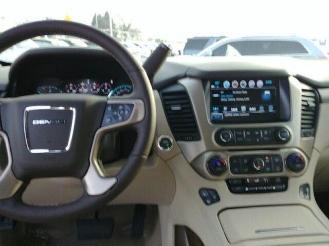 2018 GMC Yukon XL Denali Oshkosh WI