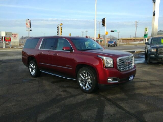 2018 GMC Yukon XL Denali Oshkosh WI