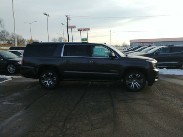 2018 GMC Yukon XL Denali Oshkosh WI