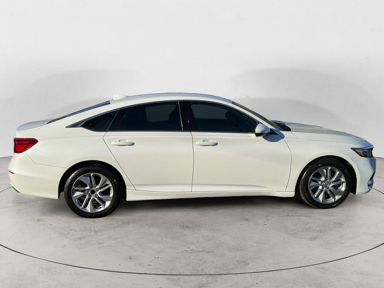 2018 HONDA ACCORD LX Kansas City MO 2018 HONDA ACCORD LX Kansas City MO