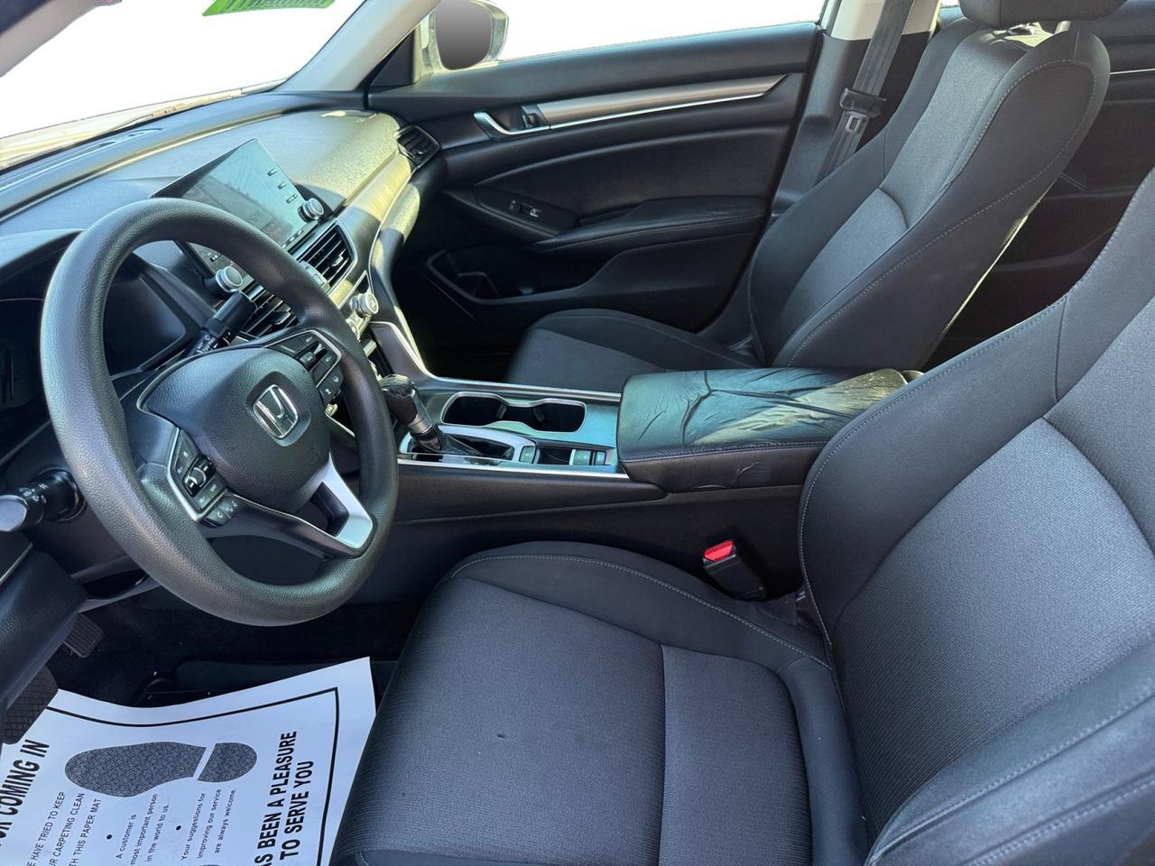 2018 HONDA ACCORD LX Kansas City MO 2018 HONDA ACCORD LX Kansas City MO
