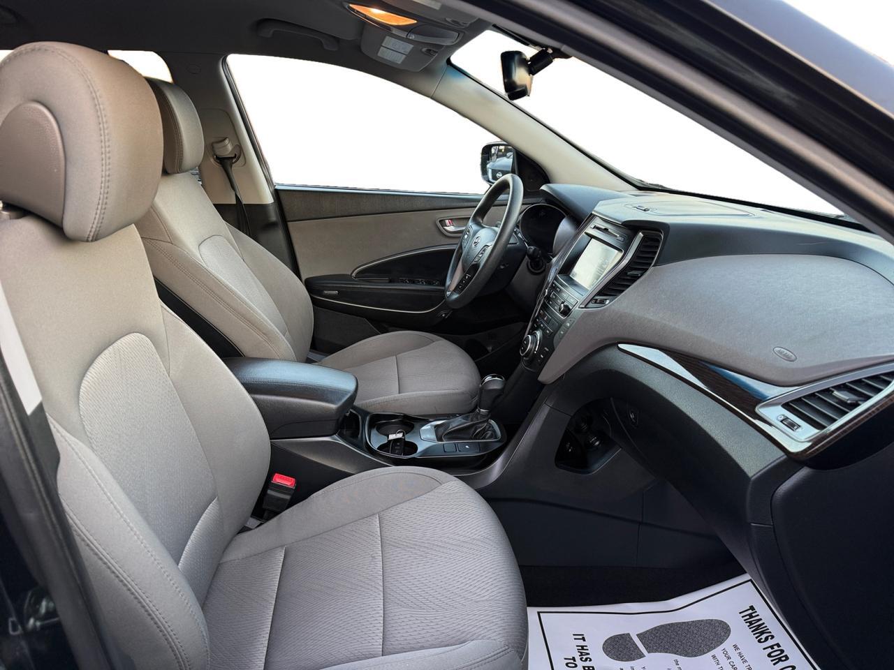 2018 HYUNDAI SANTA FE SPORT BASE Kansas City MO 2018 HYUNDAI SANTA FE SPORT BASE Kansas City MO