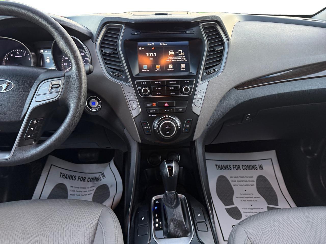 2018 HYUNDAI SANTA FE SPORT BASE Kansas City MO 2018 HYUNDAI SANTA FE SPORT BASE Kansas City MO
