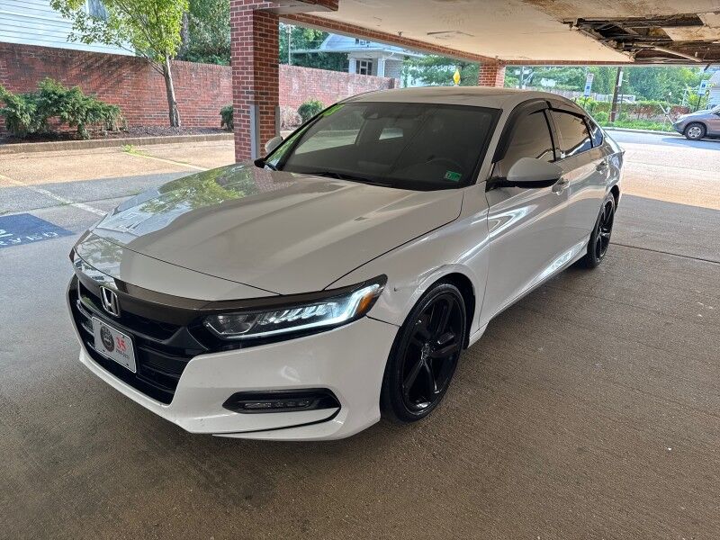2018 Honda Accord Sedan Sport 1.5T CVT 2018 Honda Accord Sedan Sport 1.5T CVT
