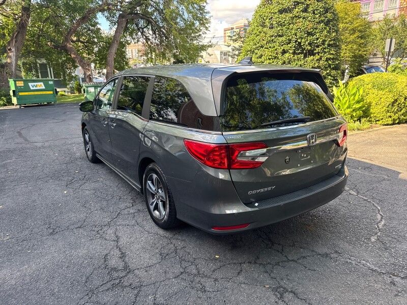 2018 Honda Odyssey Touring 2018 Honda Odyssey Touring