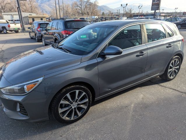 2018 Hyundai Elantra GT GT's photo