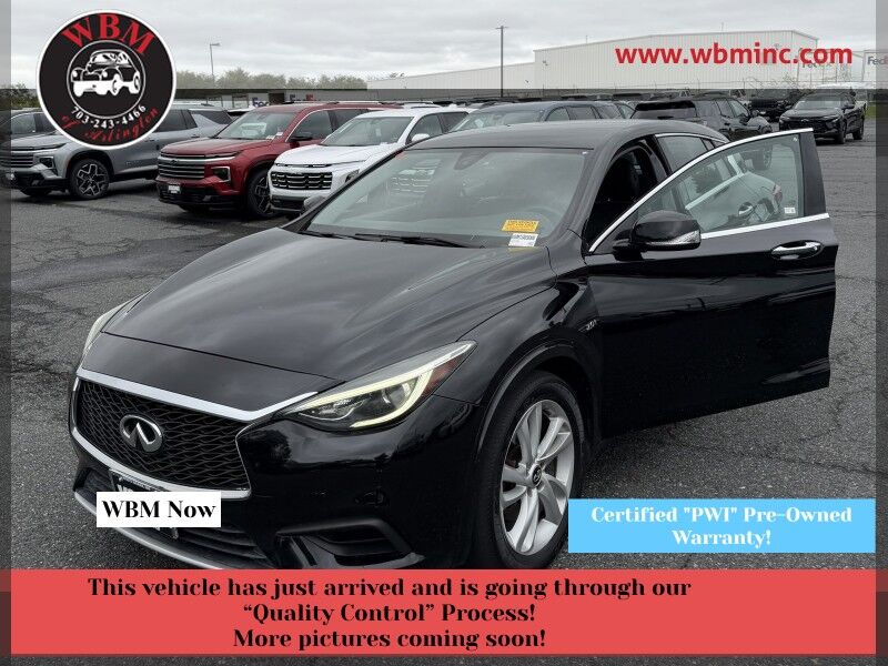 2018 INFINITI QX30 Luxury 2018 INFINITI QX30 Luxury