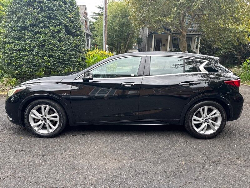 2018 INFINITI QX30 Luxury Arlington VA