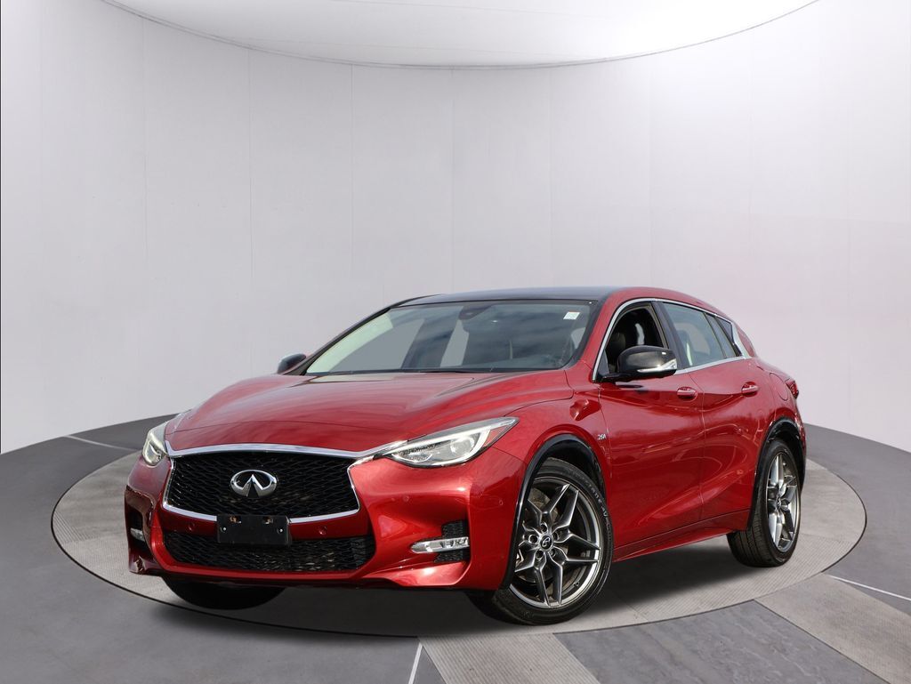 2018 INFINITI QX30 Sport