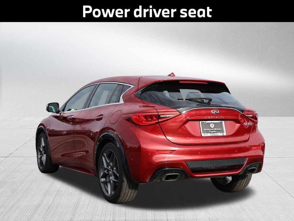 2018 INFINITI QX30 Sport