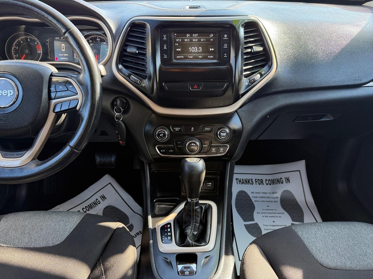2018 JEEP CHEROKEE LATITUDE; N Kansas City MO 2018 JEEP CHEROKEE LATITUDE; N Kansas City MO