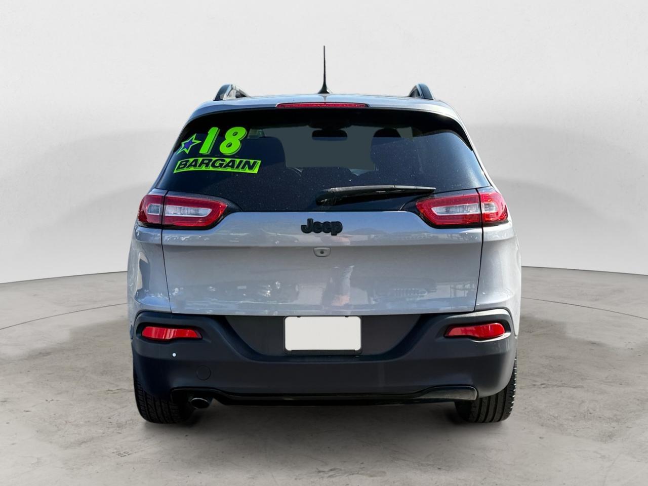 2018 JEEP CHEROKEE LATITUDE; N Kansas City MO 2018 JEEP CHEROKEE LATITUDE; N Kansas City MO