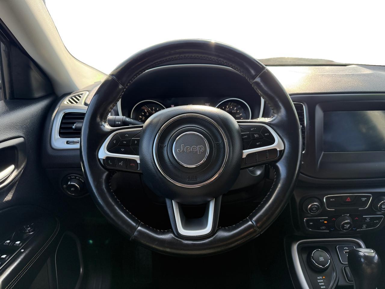 2018 JEEP COMPASS LATITUDE; AL Kansas City MO 2018 JEEP COMPASS LATITUDE; AL Kansas City MO