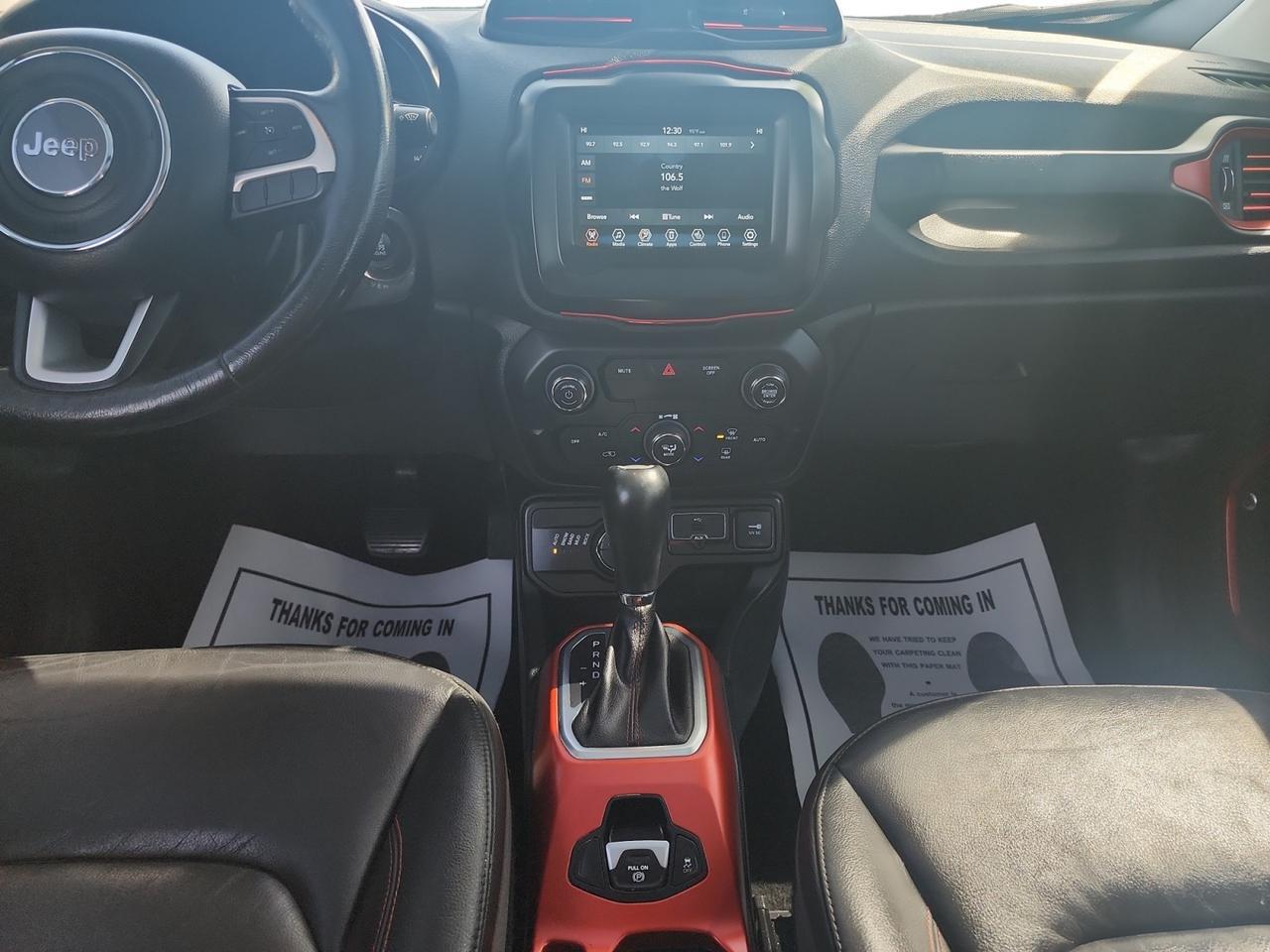 2018 JEEP RENEGADE TRAILHAWK Trailhawk Kansas City MO 2018 JEEP RENEGADE TRAILHAWK Trailhawk Kansas City MO