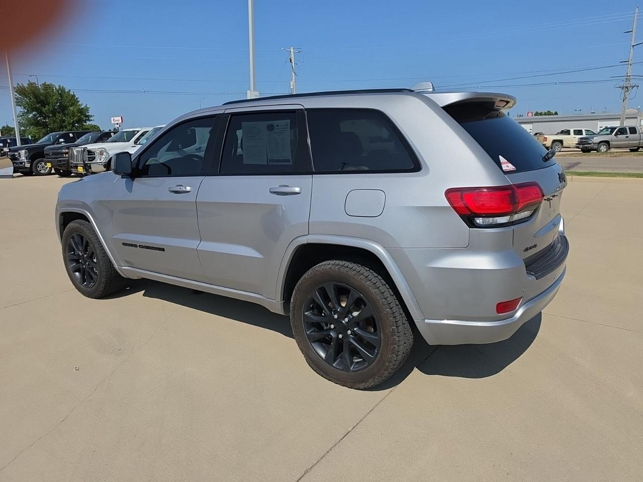 2018 Jeep Grand Cherokee Altitude Watertown SD 2018 Jeep Grand Cherokee Altitude Watertown SD