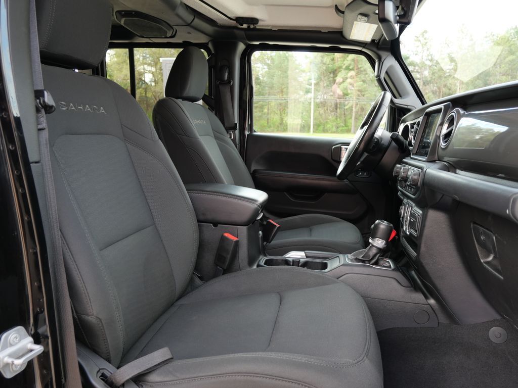 2018 Jeep Wrangler Unlimited Sahara Mt Pleasant MI