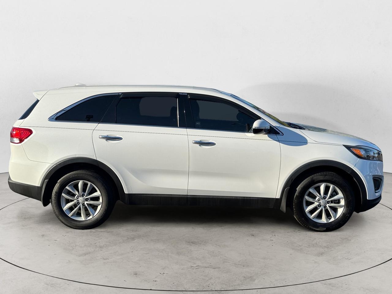 2018 KIA SORENTO LX; L Kansas City MO 2018 KIA SORENTO LX; L Kansas City MO