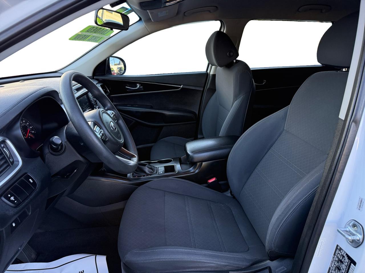 2018 KIA SORENTO LX; L LX Kansas City MO 2018 KIA SORENTO LX; L LX Kansas City MO