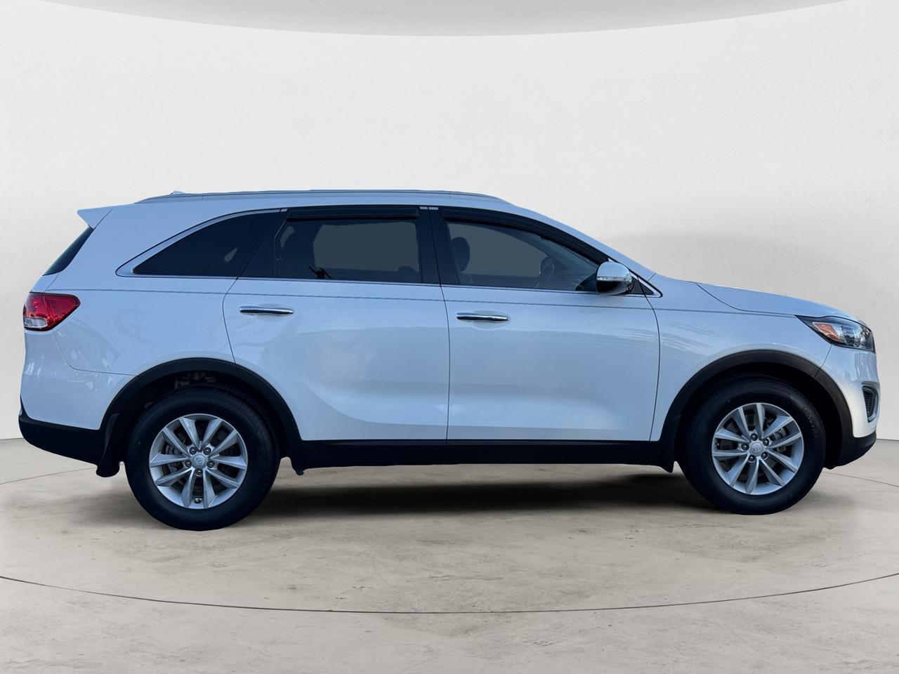 2018 KIA SORENTO LX; L LX Kansas City MO 2018 KIA SORENTO LX; L LX Kansas City MO
