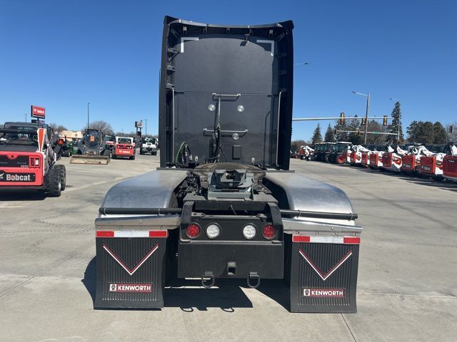 2018 Kenworth T680 Watertown SD 2018 Kenworth T680 Watertown SD