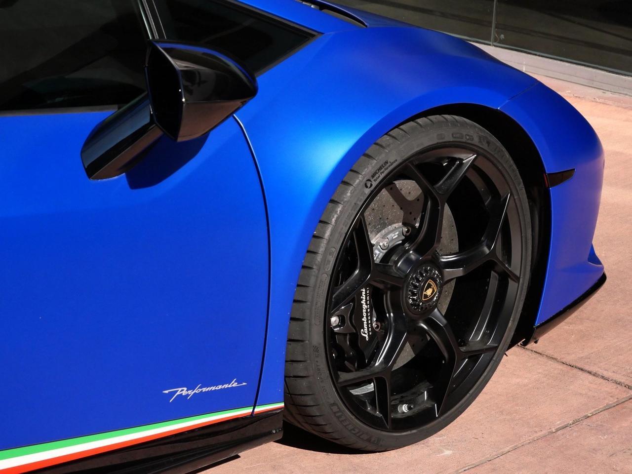 2018 Lamborghini Huracan Performante Performante Lawrence KS