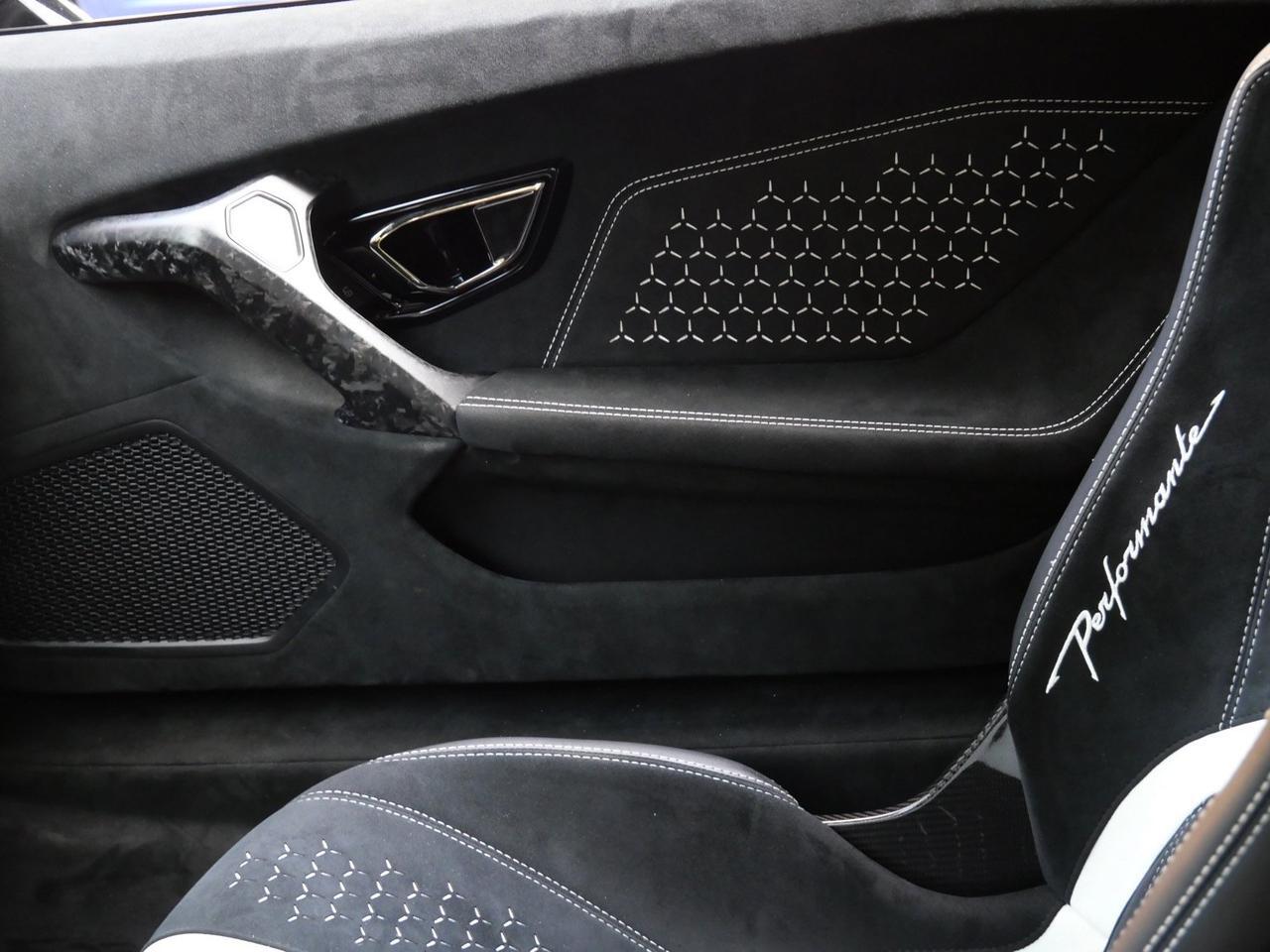 2018 Lamborghini Huracan Performante Performante Lawrence KS