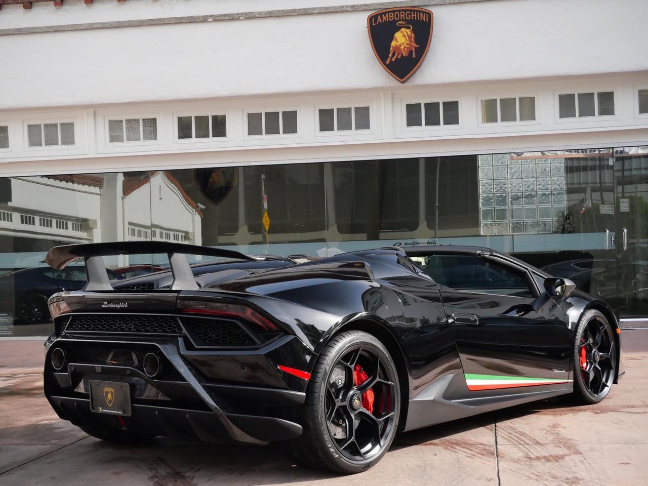 2018 Lamborghini Huracan Performante Performante