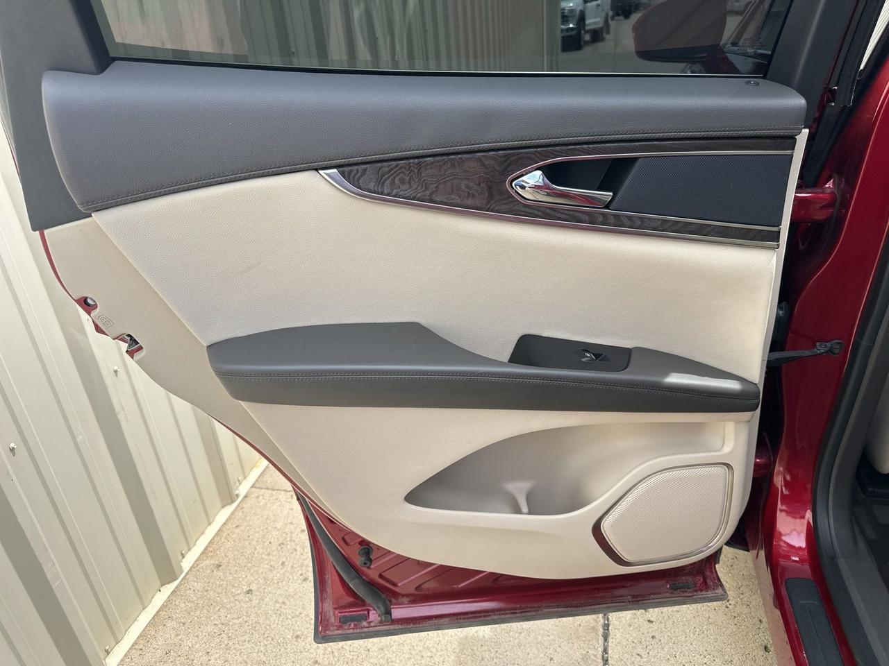 2018 Lincoln MKX Reserve Watertown SD 2018 Lincoln MKX Reserve Watertown SD