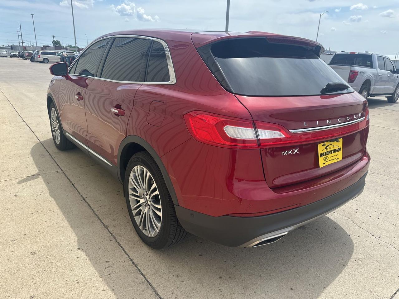 2018 Lincoln MKX Reserve Watertown SD 2018 Lincoln MKX Reserve Watertown SD