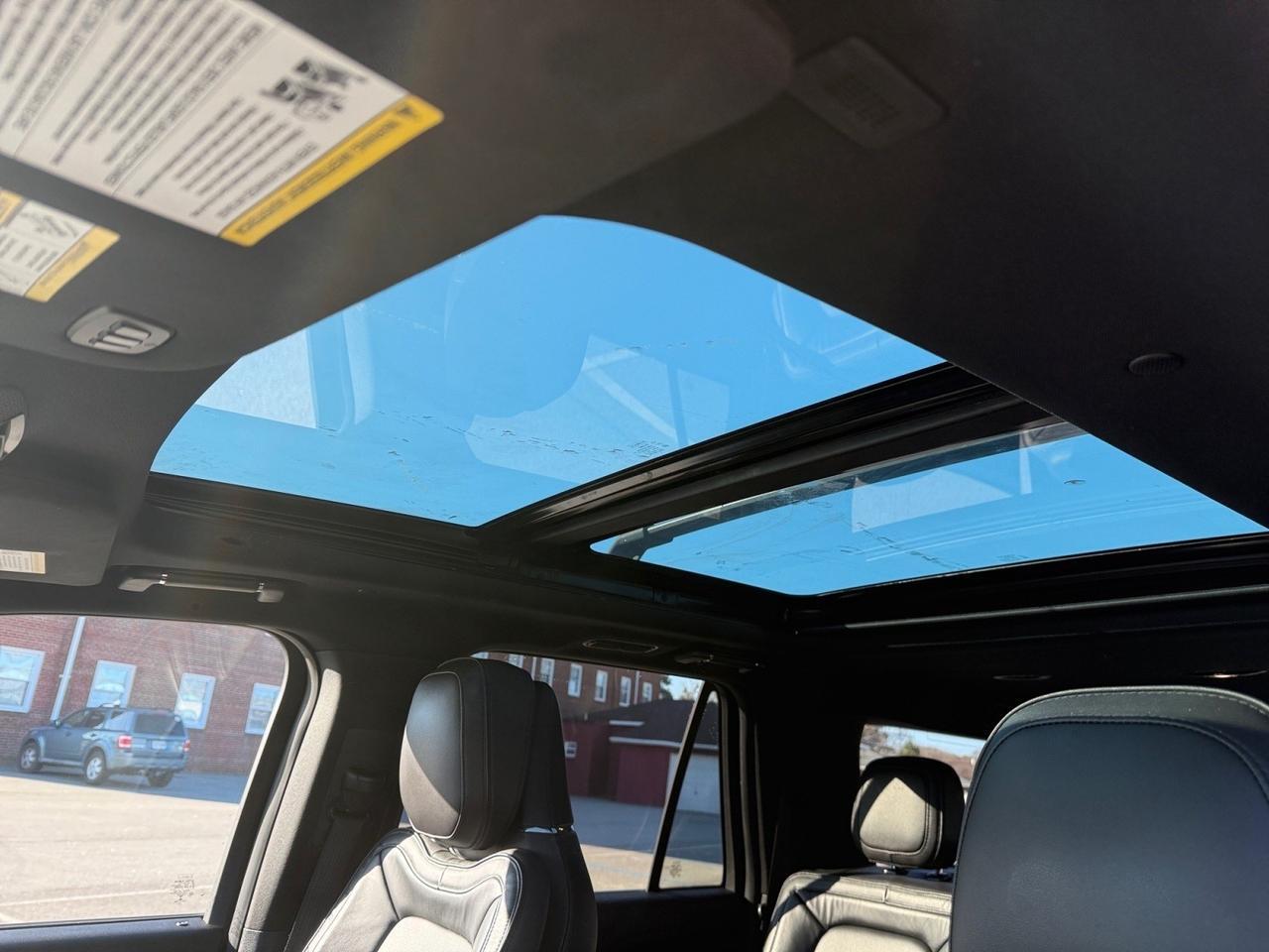 2018 Lincoln Navigator L Reserve, HEATED AND VENTILATED SEATS, HEATED 2ND ROW, POWERED 3RD ROW, MOONROOF, POWER RUNNING BOARDS, POWER LIFTGATE W/ FOOT ACTIVATION, REMOTE START, BACKUP CAMERA, HEATED AND POWER FOLDING MIRRORS, HEATED STEERING WHEEL, CLEAN CARFAX, ONLY 1 OWNER Norfolk VA 2018 Lincoln Navigator L Reserve, HEATED AND VENTILATED SEATS, HEATED 2ND ROW, POWERED 3RD ROW, MOONROOF, POWER RUNNING BOARDS, POWER LIFTGATE W/ FOOT ACTIVATION, REMOTE START, BACKUP CAMERA, HEATED AND POWER FOLDING MIRRORS, HEATED STEERING WHEEL, CLEAN CARFAX, ONLY 1 OWNER Norfolk VA