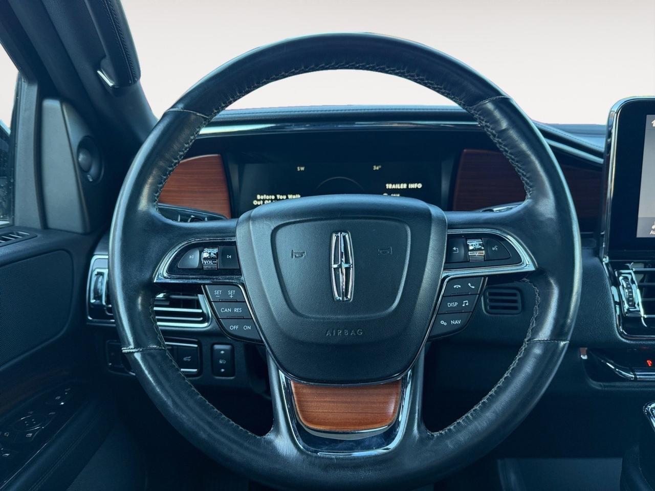 2018 Lincoln Navigator L Reserve, HEATED AND VENTILATED SEATS, HEATED 2ND ROW, POWERED 3RD ROW, MOONROOF, POWER RUNNING BOARDS, POWER LIFTGATE W/ FOOT ACTIVATION, REMOTE START, BACKUP CAMERA, HEATED AND POWER FOLDING MIRRORS, HEATED STEERING WHEEL, CLEAN CARFAX, ONLY 1 OWNER Norfolk VA 2018 Lincoln Navigator L Reserve, HEATED AND VENTILATED SEATS, HEATED 2ND ROW, POWERED 3RD ROW, MOONROOF, POWER RUNNING BOARDS, POWER LIFTGATE W/ FOOT ACTIVATION, REMOTE START, BACKUP CAMERA, HEATED AND POWER FOLDING MIRRORS, HEATED STEERING WHEEL, CLEAN CARFAX, ONLY 1 OWNER Norfolk VA