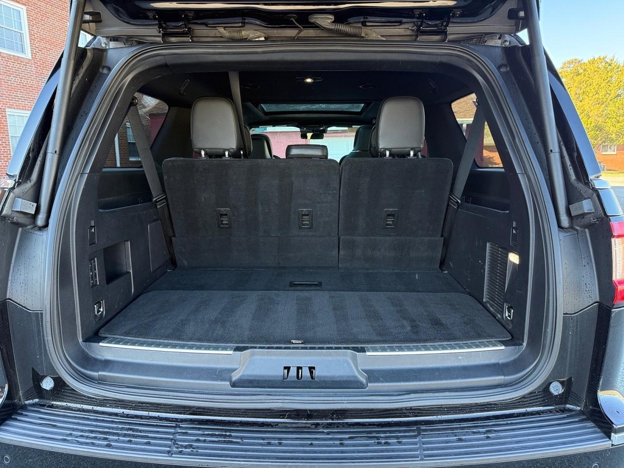 2018 Lincoln Navigator L Reserve, HEATED AND VENTILATED SEATS, HEATED 2ND ROW, POWERED 3RD ROW, MOONROOF, POWER RUNNING BOARDS, POWER LIFTGATE W/ FOOT ACTIVATION, REMOTE START, BACKUP CAMERA, HEATED AND POWER FOLDING MIRRORS, HEATED STEERING WHEEL, CLEAN CARFAX, ONLY 1 OWNER Norfolk VA 2018 Lincoln Navigator L Reserve, HEATED AND VENTILATED SEATS, HEATED 2ND ROW, POWERED 3RD ROW, MOONROOF, POWER RUNNING BOARDS, POWER LIFTGATE W/ FOOT ACTIVATION, REMOTE START, BACKUP CAMERA, HEATED AND POWER FOLDING MIRRORS, HEATED STEERING WHEEL, CLEAN CARFAX, ONLY 1 OWNER Norfolk VA