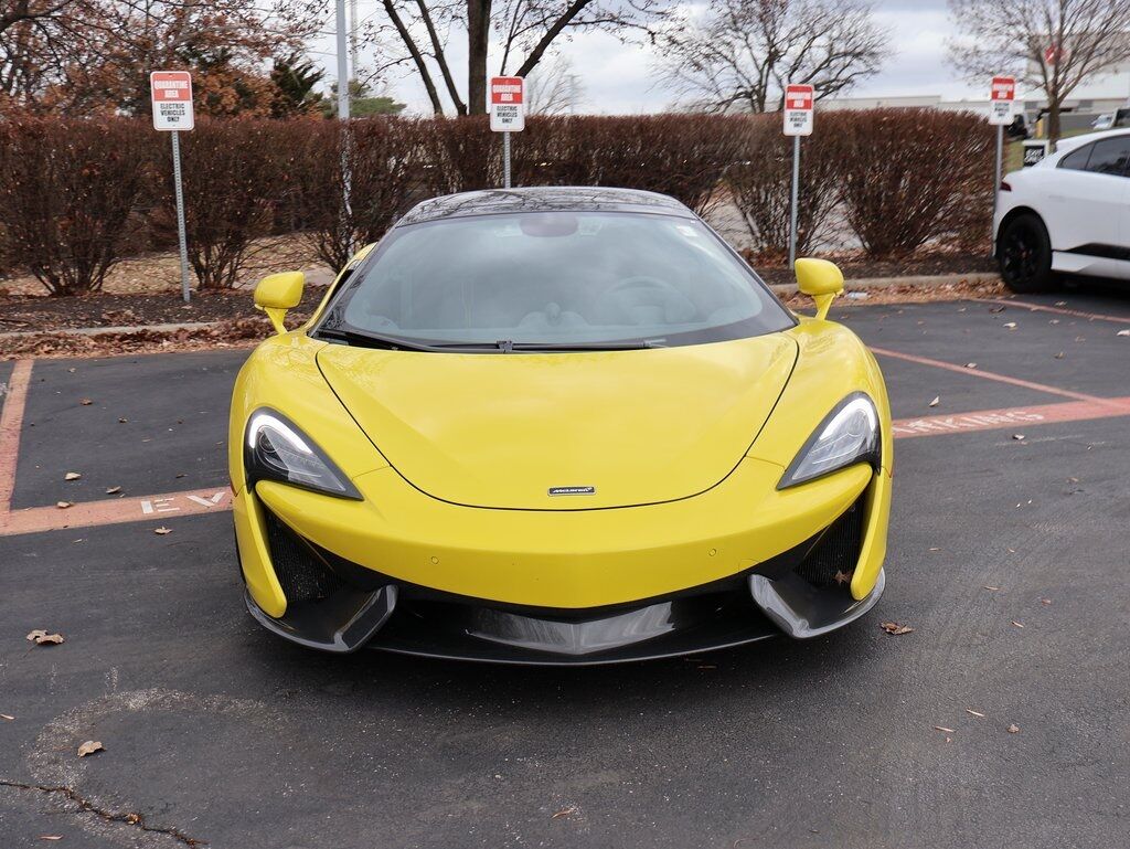 2018 McLaren 570S Base