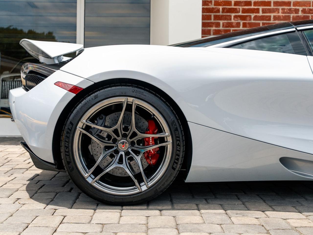 2018 McLaren 720S Luxury Luxury Lawrence KS