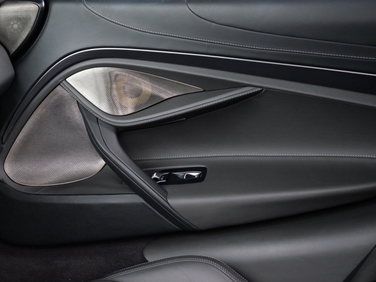 2018 McLaren 720S Luxury Luxury Lawrence KS