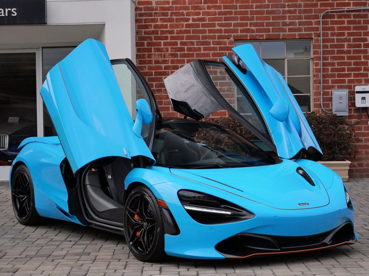 2018 McLaren 720S Luxury Luxury Lawrence KS