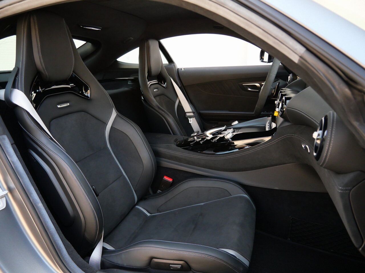 2018 Mercedes-Benz AMG&reg; GT R R Lawrence KS