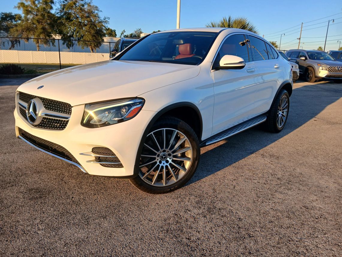 2018 Mercedes-Benz GLC Coupe GLC300's photo