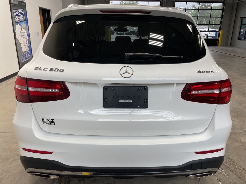 2018 Mercedes-Benz GLC GLC 300 AWD Fond du Lac WI 2018 Mercedes-Benz GLC GLC 300 AWD Fond du Lac WI